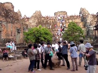 Les temples d'Angkor en danger sous l'afflux de touristes