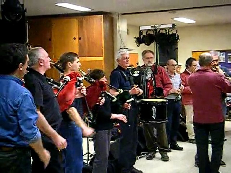 Soirée des folklores à la maison de quartier du Prieuré