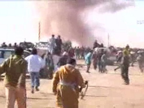 KADDAFİ İSTİFA MI EDECEK?