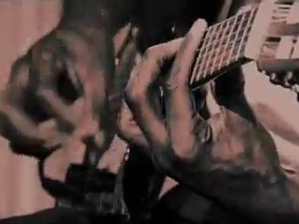 KEZIAH JONES - MY KINDA GIRL - LIVE PERFORMANCE - PARIS