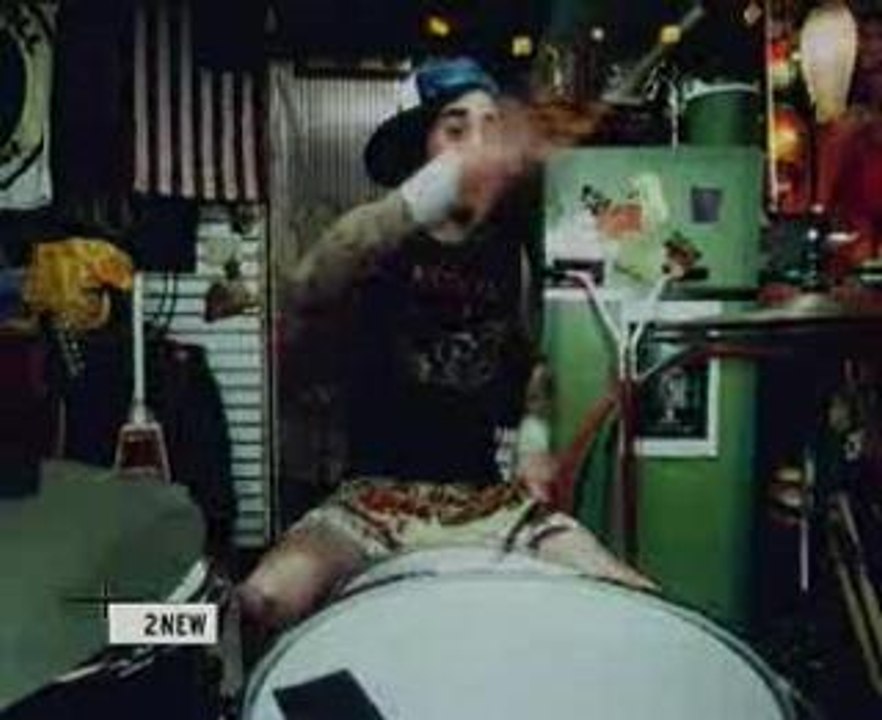 Blink 182 - First Date - music video