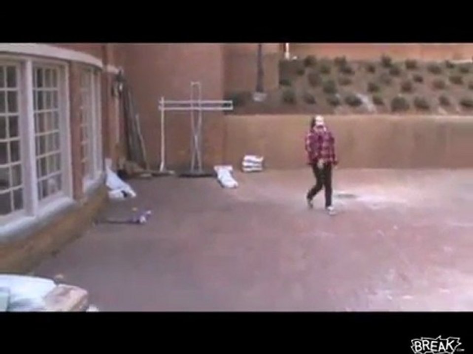 Saut en trotinette Fail