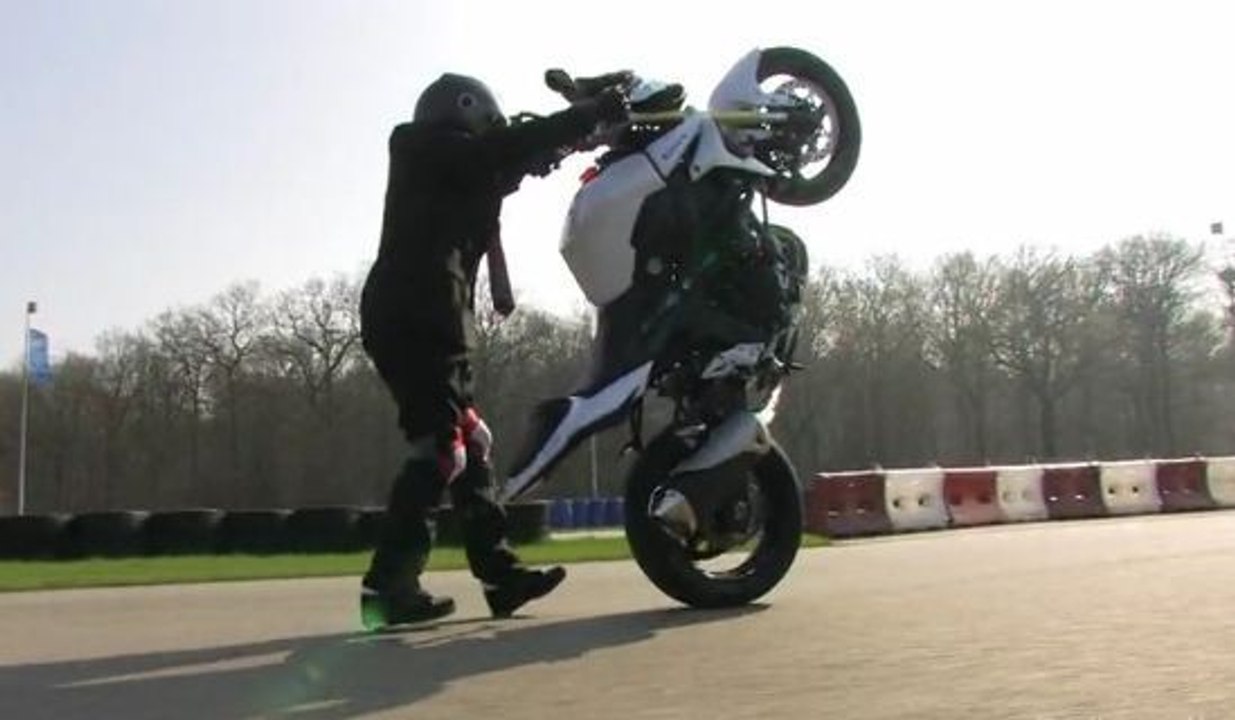 La GSR 750 c'est pas pour les lopettes