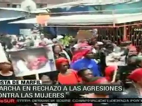 En su día, mujeres exigen respeto a sus derechos