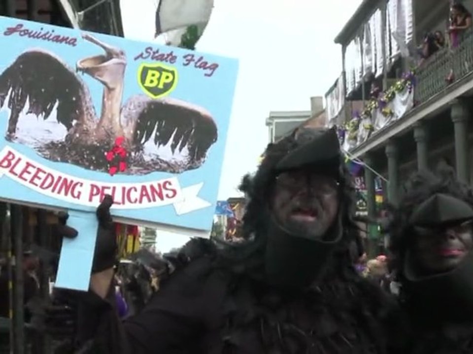 Mardi Gras à La Nouvelle Orléans, malgré le mauvais temps