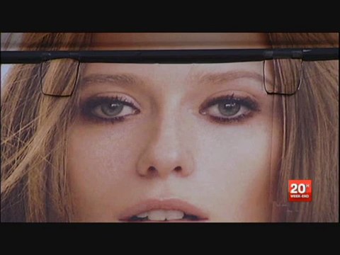 Les femmes complices des pubs sexistes