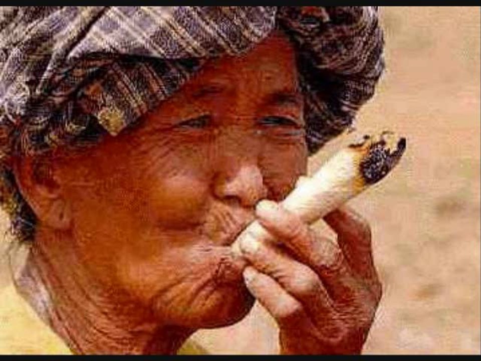 We Goin Charlie Sheen - Chris Bleek,AKT Aktion,MAV