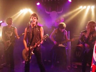 Daisy Desire - KELLY SMASH