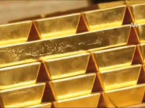 KADDAFİ MEYDAN OKUDU