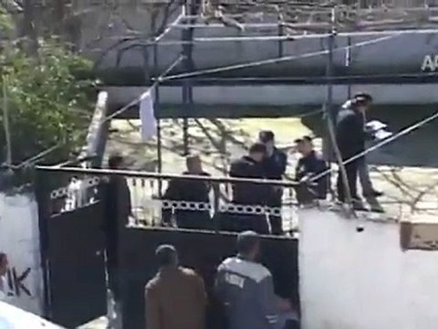 AYNI AİLEDEN 4 KİŞİ ÖLDÜRÜLDÜ