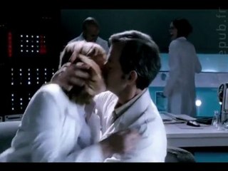 Asteroid destroys Earth ? Have fun! / Bud Light.