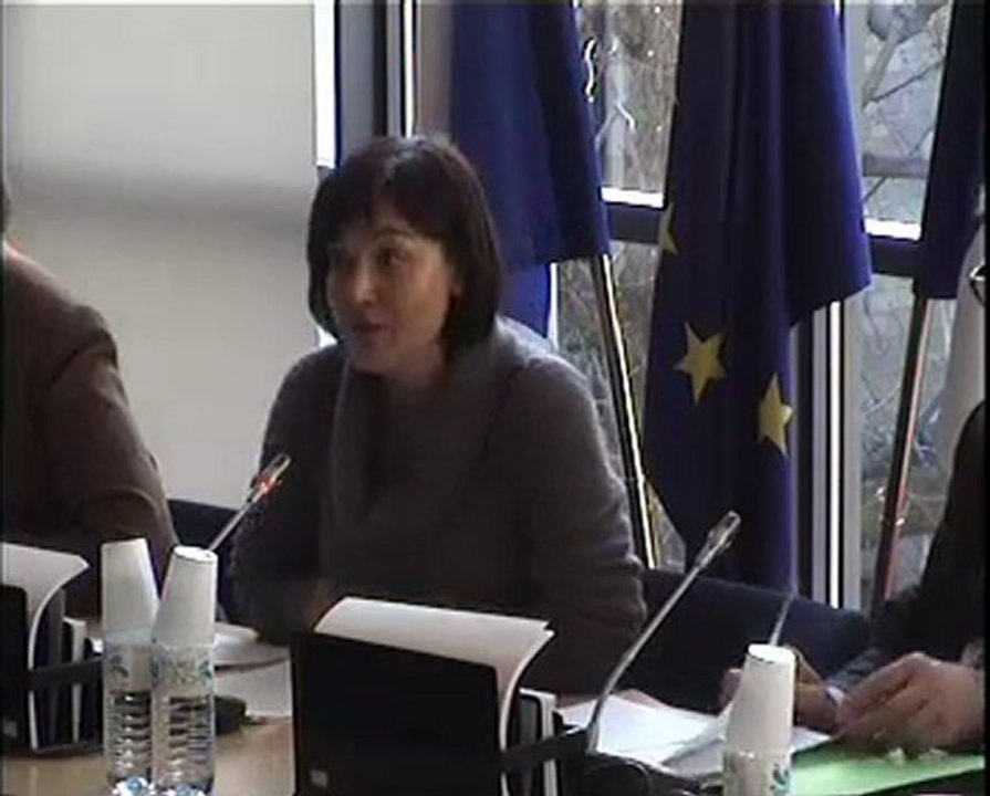 AG01_COMEURO080311