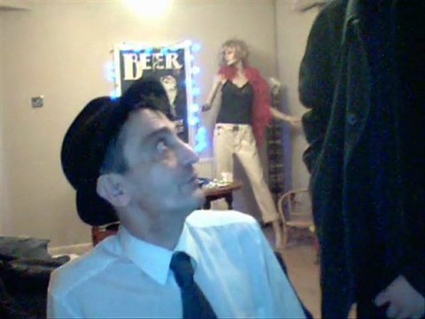 Sans queue ni tete !! humour gay de Christophe Tixier