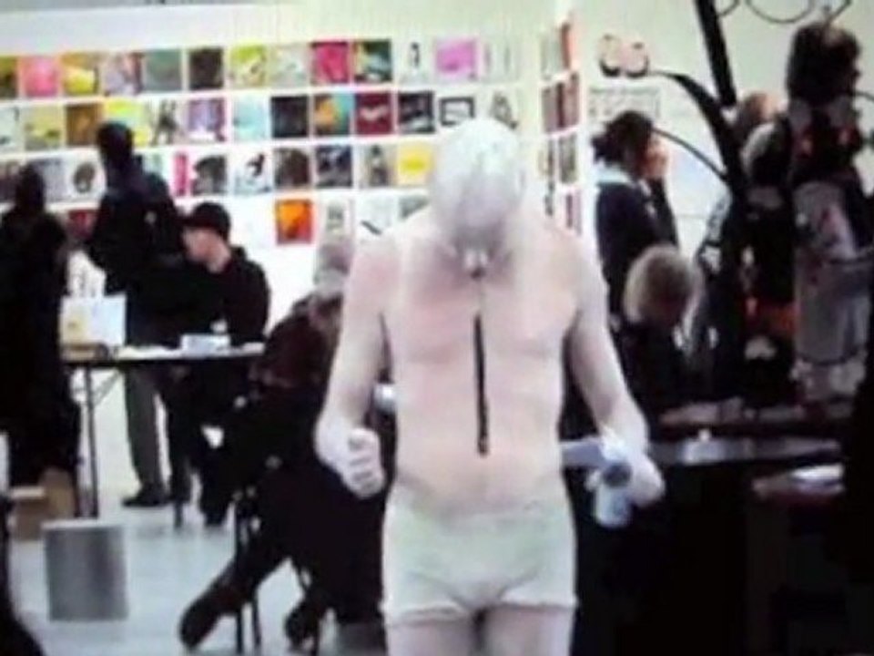 Belleville-29mai2010-performance-Sangfroidgitan / version1