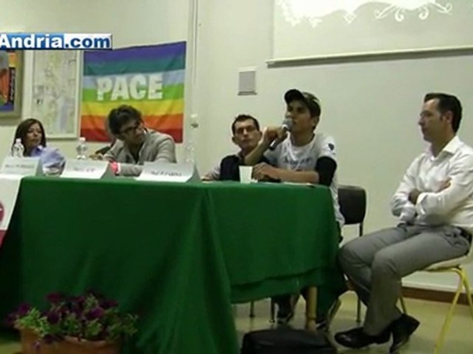 "Un gommone carico di sogni: alla ricerca del pomodoro promesso" al Liceo "R. Nuzzi" di Andria