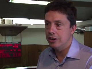 Arabic-Web-Boom for Kenya's remaining coffee farmers