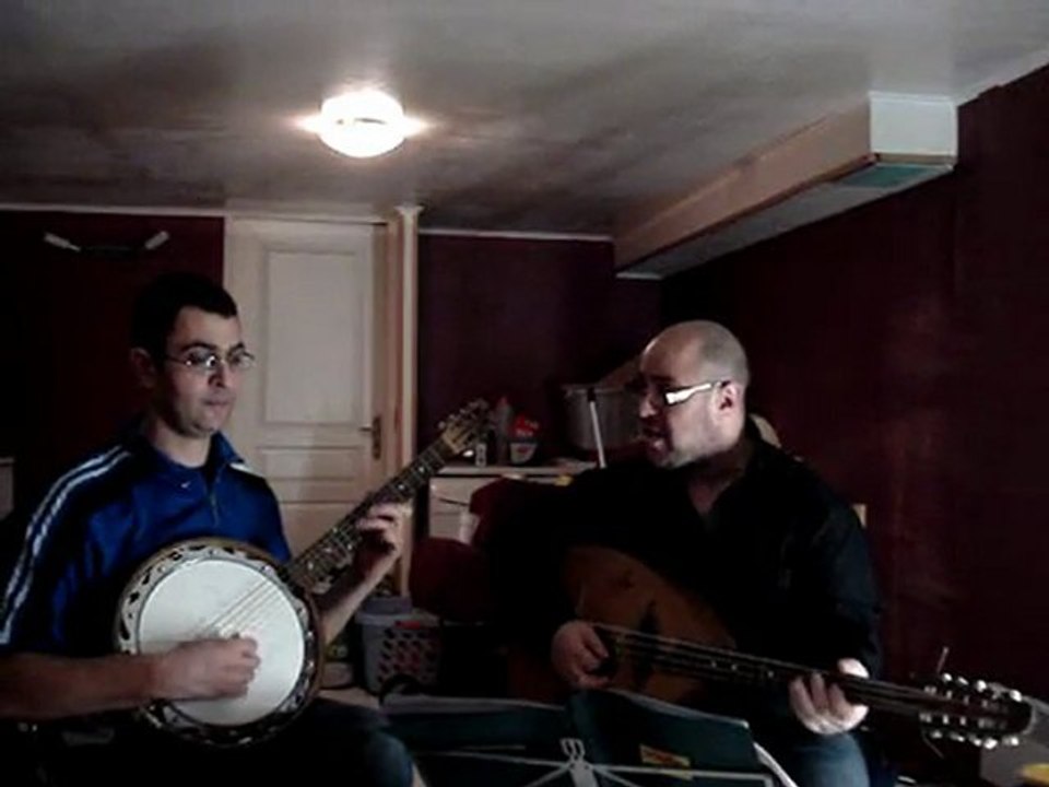 interprétation de "u-fiYrt y-i duri tejra" de Matoub Lounès