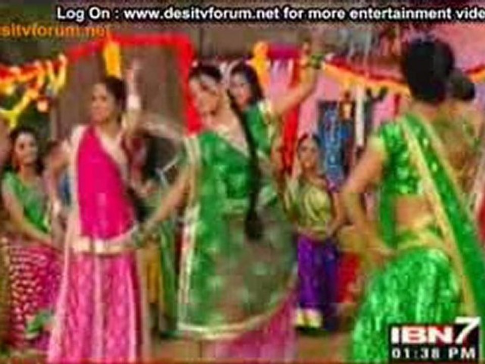 Chote Parde Ki Badi Shaadi