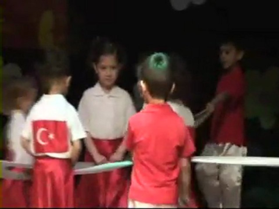 TUZLA İLK ADIM YUVA YILDIZLI  YIL SONU GÖSTERİSİ