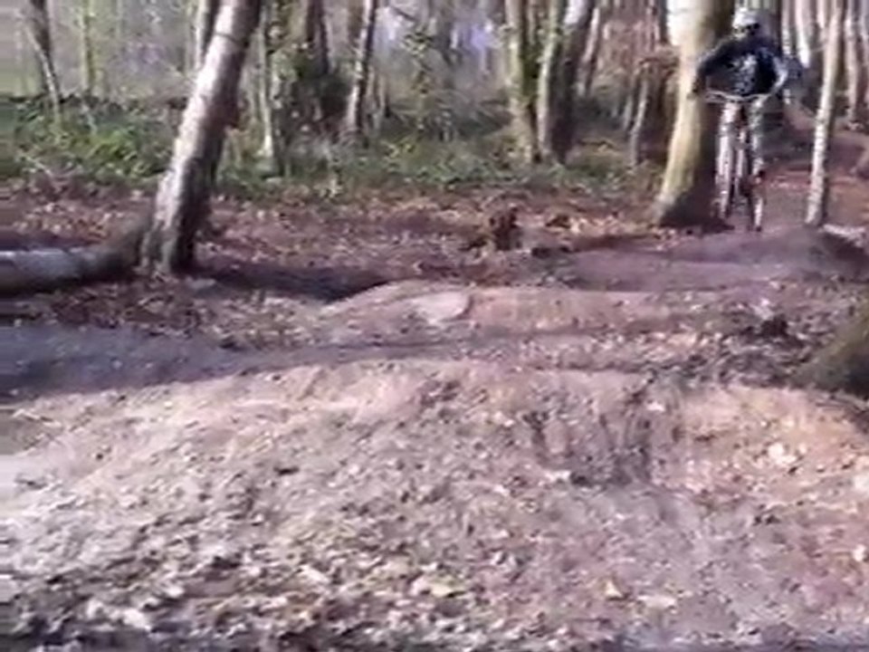 fabien et raph d'endhuro76 au marrette au havre (HQ)