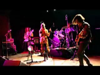 BLOODTHIRSTY HIPPIES - Heartwire