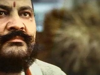 Mumbai Mast Kallander (2011)-001