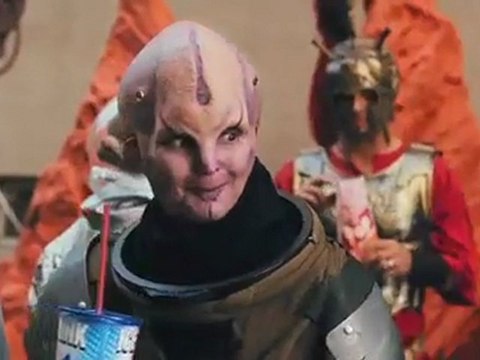 Alec Baldwin: Behind the Scenes - Capital One