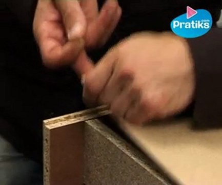 Comment assembler la commode 3 tiroirs MALM d'IKEA - 4/6