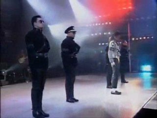 Queen titre  Radio Gaga