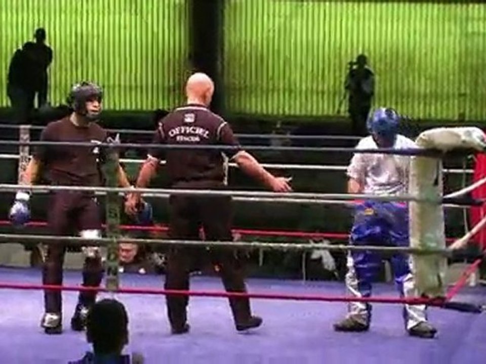 Lider DONMEZ Pôleboxe77 Champ IDF CHAUSS FIGHT