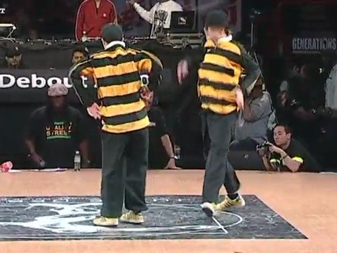 Locking Hip-Hop : Creative Crew VS Willow & Funky Asparagus