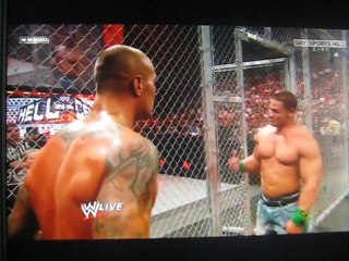 smackdown vs raw john cena vs randy orton