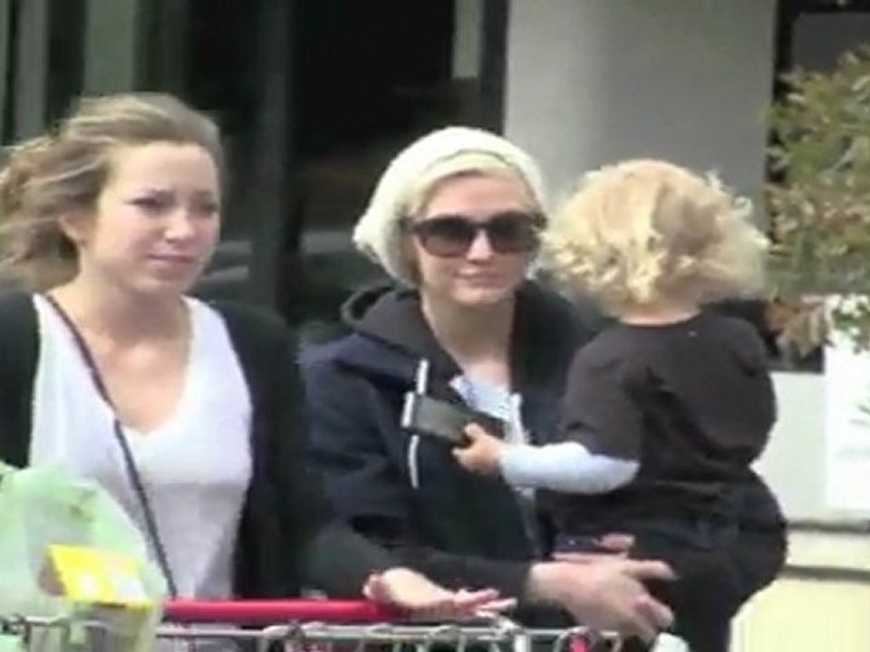 Ashlee Simpson's new man?