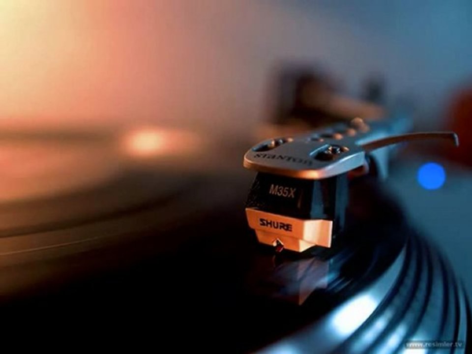 Böyle Bir Kara Sevda Kara Toprakta Biter