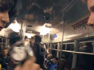 Ider huys heeft zy kruys