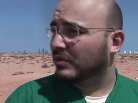 Libyan rebels battle to retake oil town