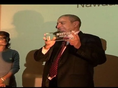Le prix du Net-Citoyen remis au co-fondateur de Nawaat.org