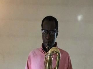 Exemple d'improvisation musicale avec triade mineure.