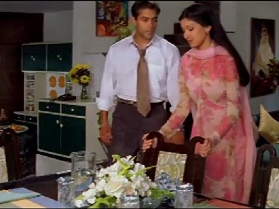 Hum Saath Saath Hain - 15/16 - Bollywood Movie - Salman Khan, Saif Ali Khan & Karishma Kapoor