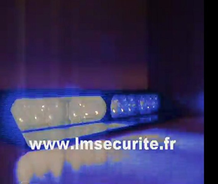 FEU  DE  PENETRATION  MERCURA  BARRE  12  LEDS