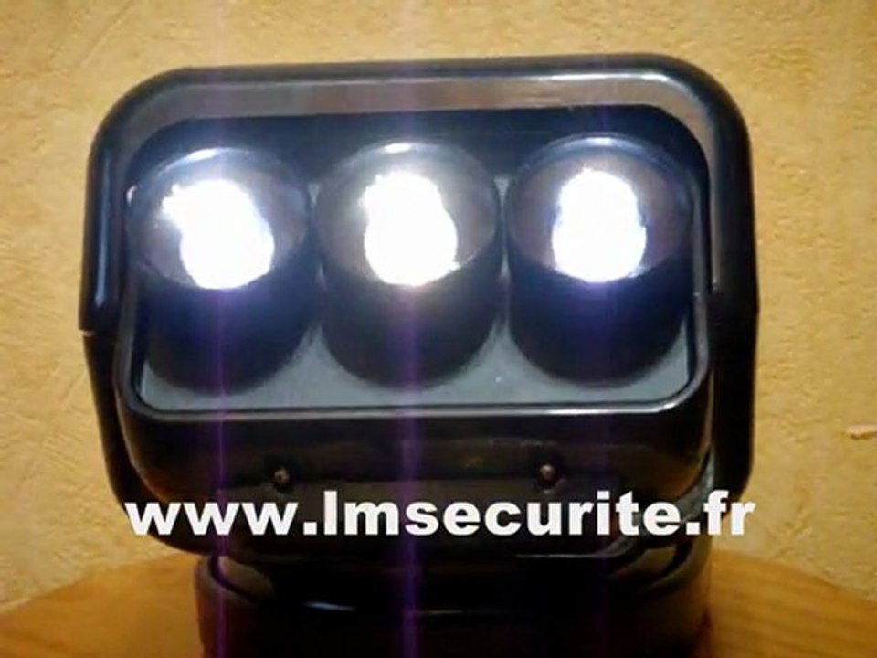 PROJECTEUR  MERCURA  ZENIT  MOTORISE  COMMANDE  SANS  FIL