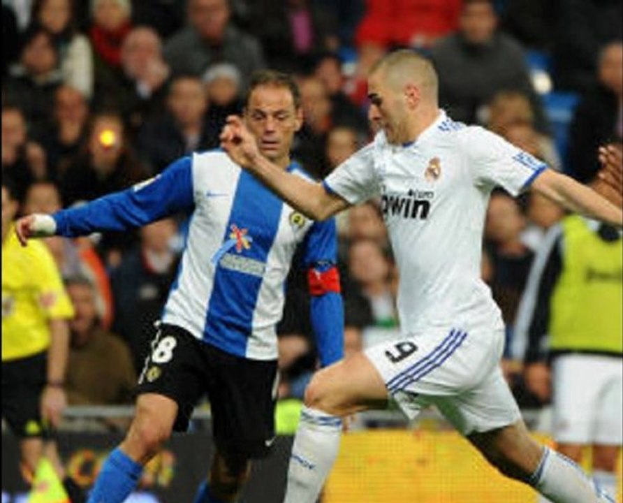 Real Madrid 2-0 Hercules Benzema great-double