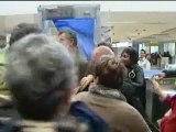 France 3 / Marignane: RESF empêche une expulsion