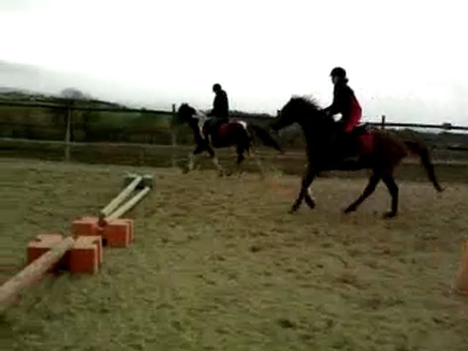 Lucky & Moii, Saut Au Galop