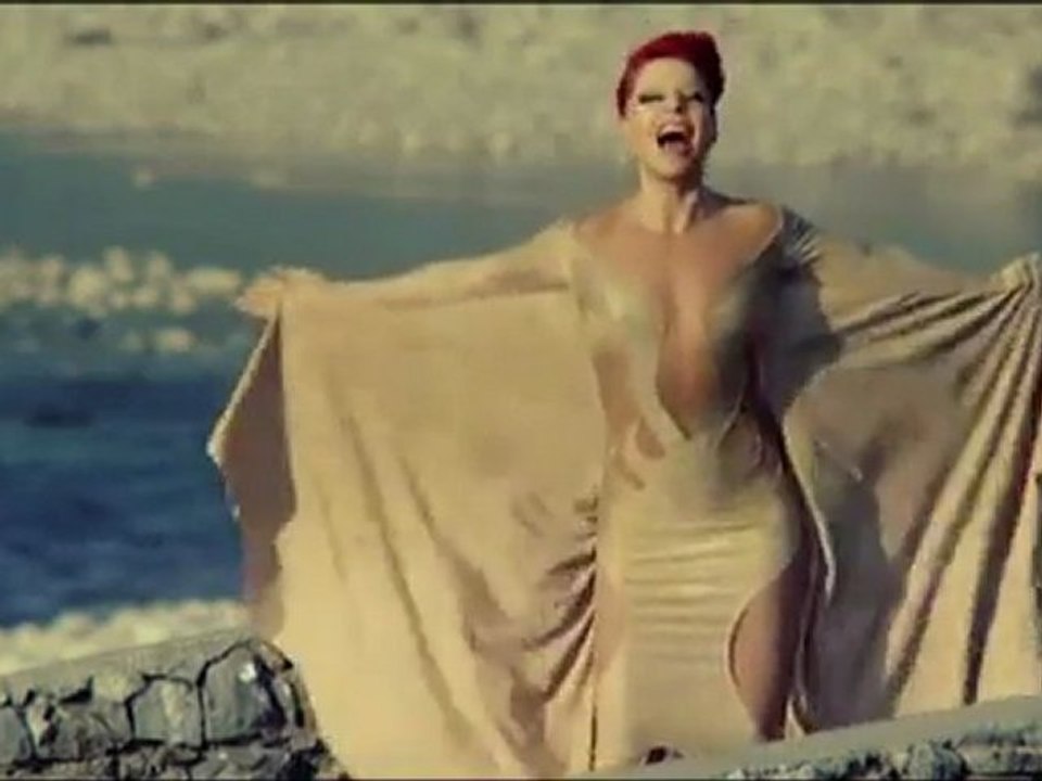 2011 Albania - Aurela Gace (Videoclip)