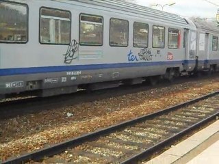 bb 22355 avec 9 voitures ter rhone alpes à chambéry