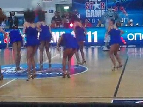 Οι χορεύτριες της Χίμκι