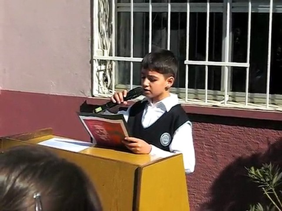 Uygar Yiğit Uludağ'dan Mehmet Akif Ersoy'un  Hayatı