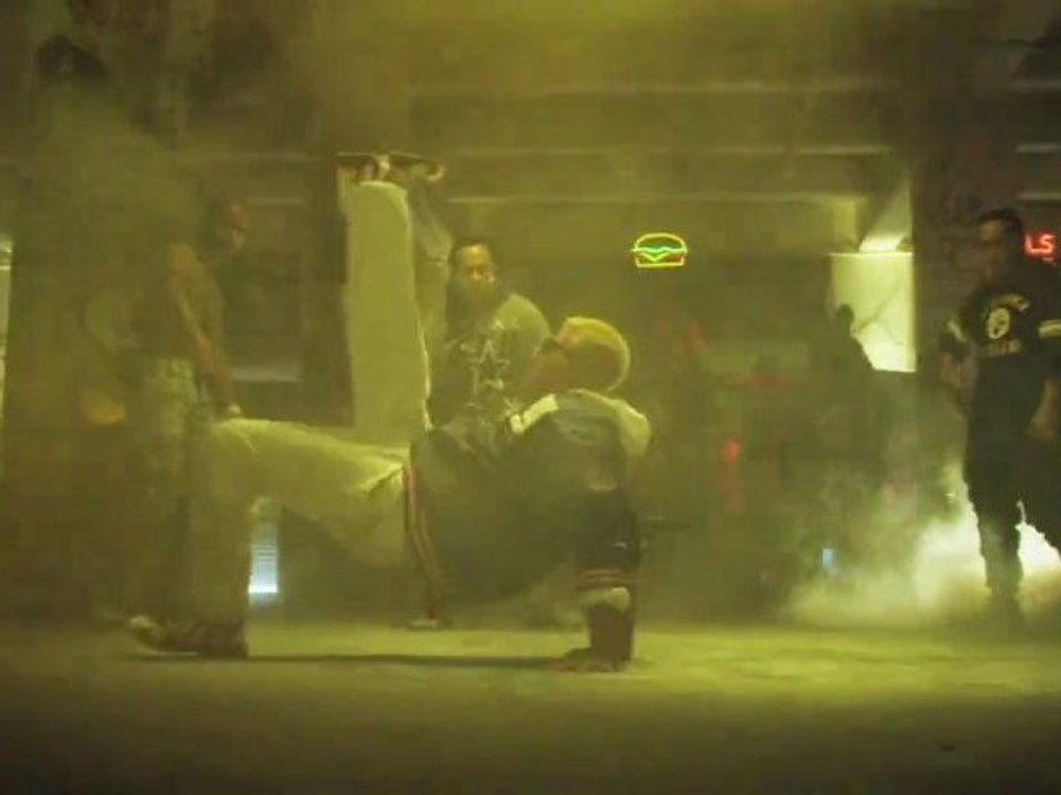 Chris Brown Look At Me Now ft. Busta Rhymes & Lil Wayne vs T