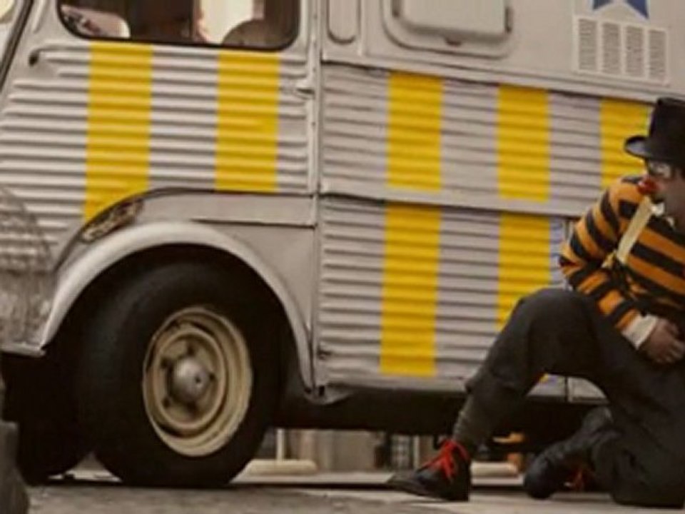 "Cuore di clown" di Paolo Zucca con "Quando” dei Subsonica